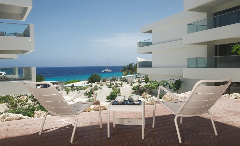 Papagayo Beach Resort (Adults Only) Willemstad Exterior photo