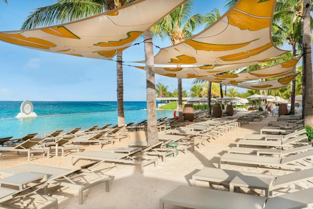 Papagayo Beach Resort (Adults Only) Willemstad Exterior photo