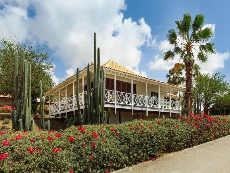 Papagayo Beach Resort (Adults Only) Willemstad Exterior photo