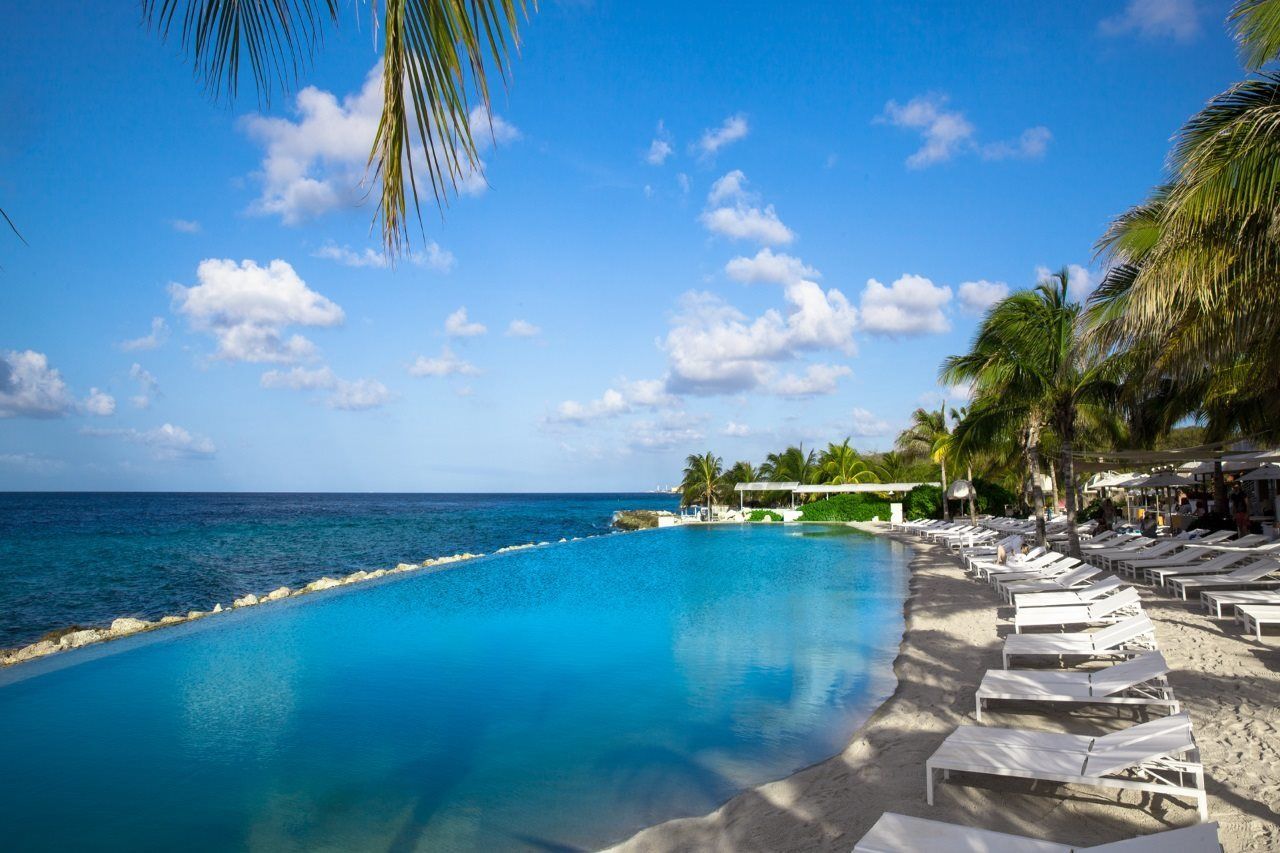 Papagayo Beach Resort (Adults Only) Willemstad Exterior photo