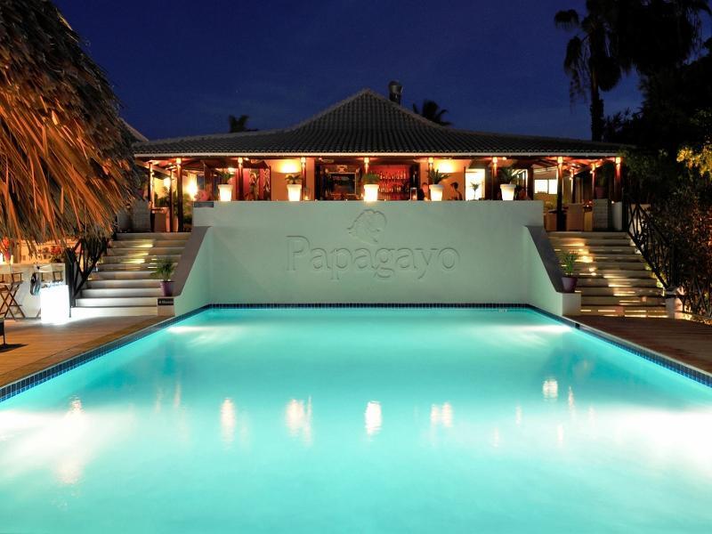 Papagayo Beach Resort (Adults Only) Willemstad Exterior photo